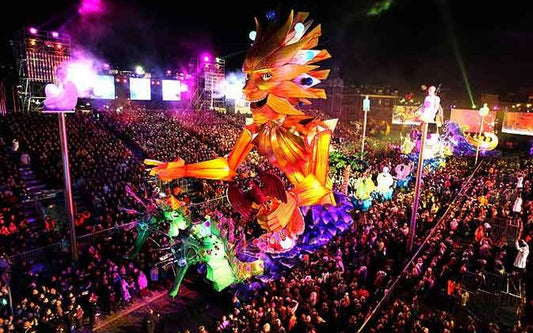 Carnaval de Mazatlán: fiesta, playa y bebida - Rasca Mapas - Rasca Mapas
