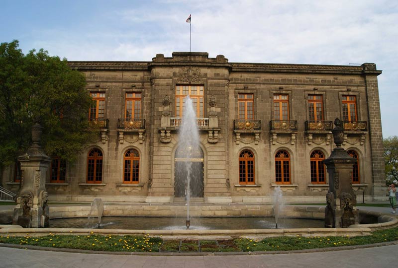 ¿Ya conociste el museo que alberca el Castillo de Chapultepec? - Rasca Mapas