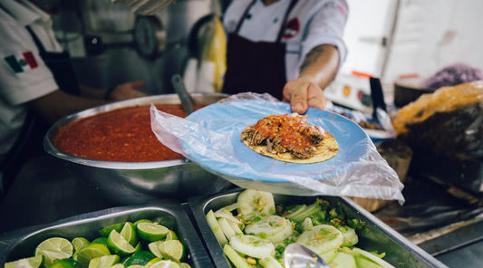 Descubre el Paraíso Gastronómico: 5 Ciudades del Mundo para Foodies - Rasca Mapas