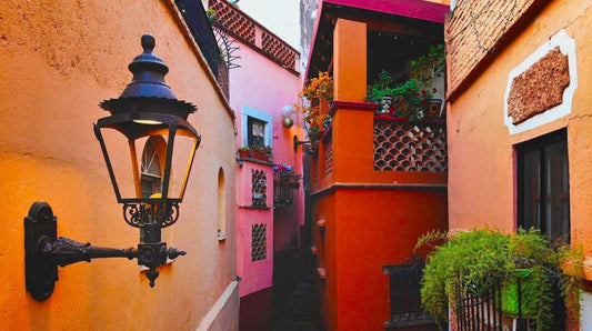 El Callejón del Beso en Guanajuato cierra su balcón - Rasca Mapas - Rasca Mapas