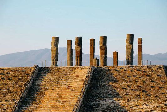 Los Atlantes en Tula, íconos de la cultura Tolteca - Rasca Mapas - Rasca Mapas